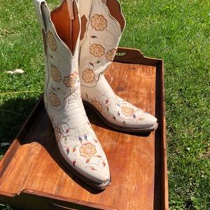 Hand Embrober Cowboy Boots